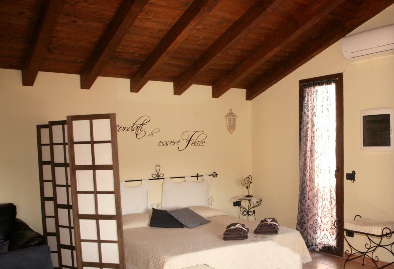 L'Isola Felice Apartment Monserrato Exterior foto
