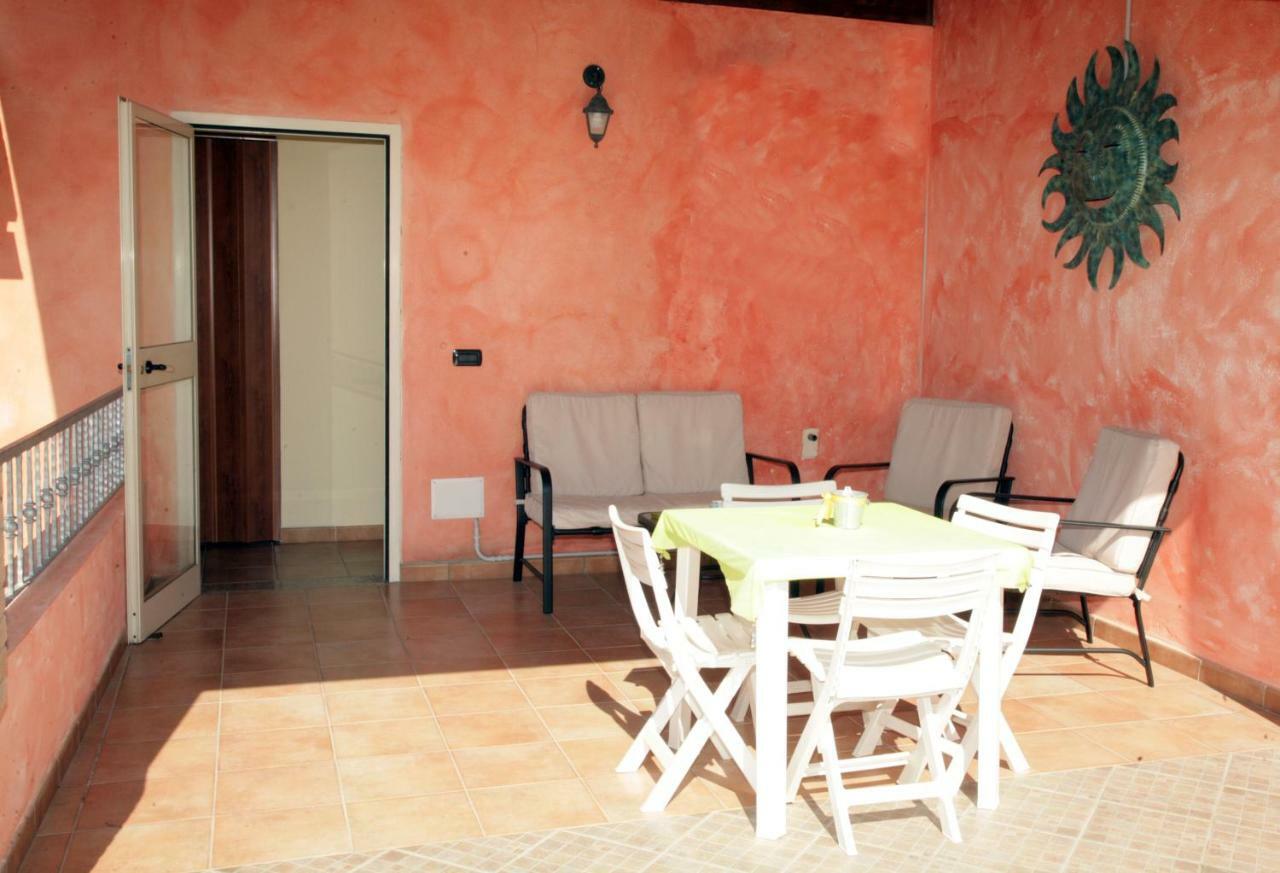 L'Isola Felice Apartment Monserrato Exterior foto